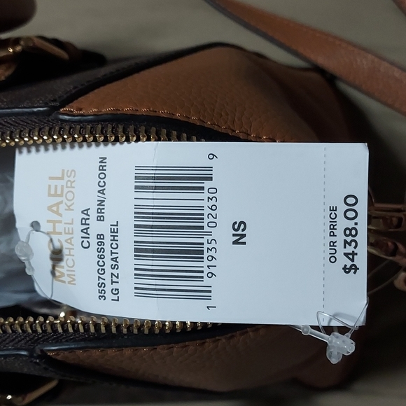 Michael Kors purse - Picture 5 of 6